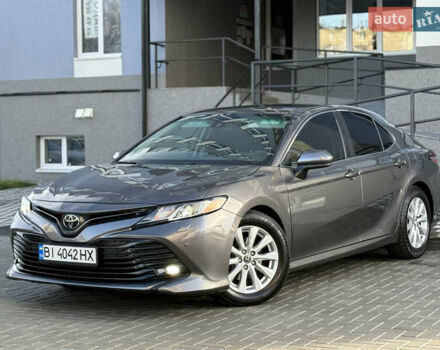 Серый Тойота Камри, объемом двигателя 2.5 л и пробегом 80 тыс. км за 17700 $, фото 1 на Automoto.ua