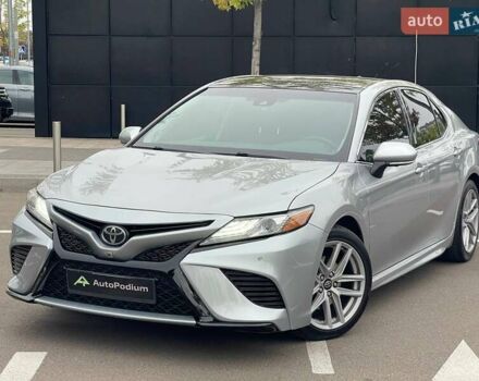 Тойота Камри 2018 в Киеве на Automoto.ua Серый Тойота Камри, объемом двигателя 3.46 л и пробегом 146 тыс. км за 23500 $, фото 1 на Automoto.ua
