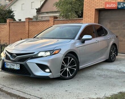 Серый Тойота Камри, объемом двигателя 2.49 л и пробегом 78 тыс. км за 18500 $, фото 1 на Automoto.ua