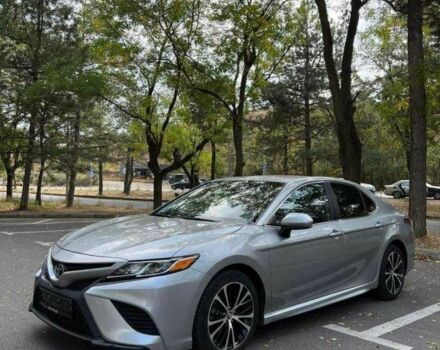 Сірий Тойота Камрі, об'ємом двигуна 2.5 л та пробігом 160 тис. км за 14200 $, фото 1 на Automoto.ua