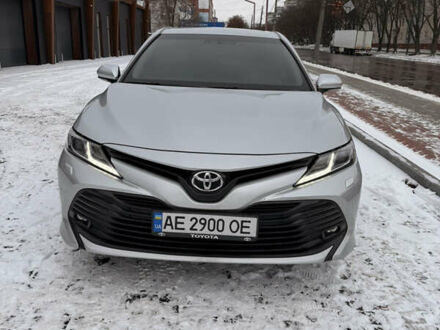 Серый Тойота Камри, объемом двигателя 2.49 л и пробегом 129 тыс. км за 20800 $, фото 1 на Automoto.ua