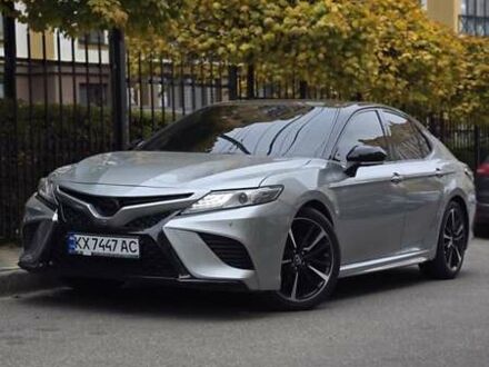 Серый Тойота Камри, объемом двигателя 3.5 л и пробегом 171 тыс. км за 22999 $, фото 1 на Automoto.ua