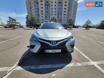 Сірий Тойота Камрі, об'ємом двигуна 2.49 л та пробігом 166 тис. км за 18100 $, фото 1 на Automoto.ua
