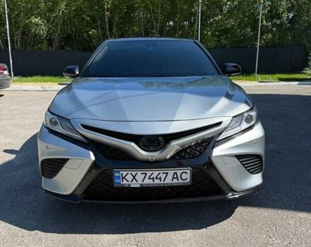 Сірий Тойота Камрі, об'ємом двигуна 3.46 л та пробігом 167 тис. км за 28000 $, фото 1 на Automoto.ua