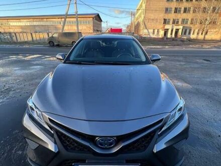 Тойота Камрі 2019 у Ахтырке на Automoto.ua Сірий Тойота Камрі, об'ємом двигуна 2.49 л та пробігом 119 тис. км за 23500 $, фото 1 на Automoto.ua