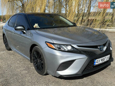 Тойота Камрі 2020 у Монастырище на Automoto.ua Сірий Тойота Камрі, об'ємом двигуна 2.49 л та пробігом 130 тис. км за 28000 $, фото 1 на Automoto.ua