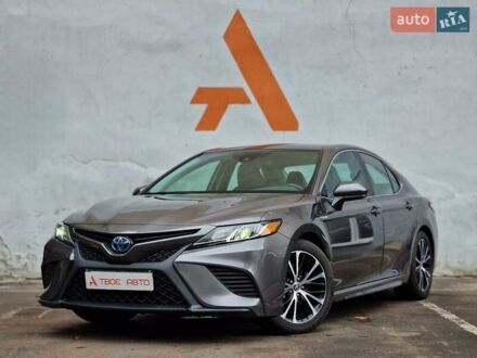 Сірий Тойота Камрі, об'ємом двигуна 2.49 л та пробігом 129 тис. км за 27990 $, фото 1 на Automoto.ua