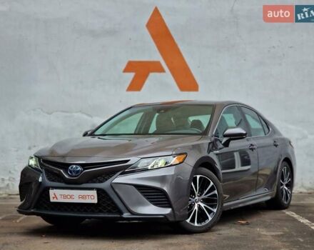 Серый Тойота Камри, объемом двигателя 2.49 л и пробегом 129 тыс. км за 27990 $, фото 1 на Automoto.ua