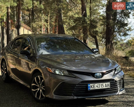 Серый Тойота Камри, объемом двигателя 2.49 л и пробегом 117 тыс. км за 24500 $, фото 1 на Automoto.ua