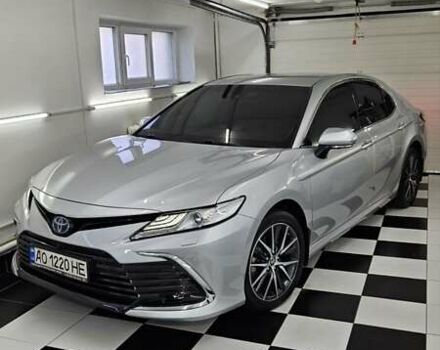 Сірий Тойота Камрі, об'ємом двигуна 2.49 л та пробігом 47 тис. км за 33777 $, фото 1 на Automoto.ua
