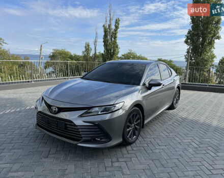 Серый Тойота Камри, объемом двигателя 2.49 л и пробегом 110 тыс. км за 30000 $, фото 1 на Automoto.ua