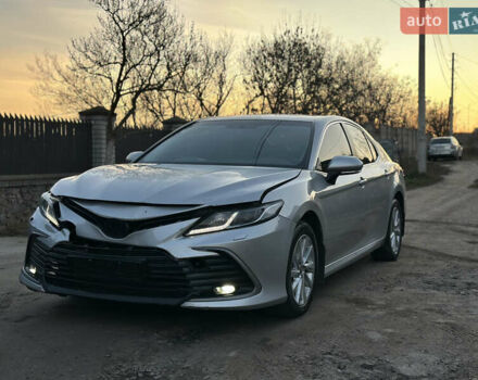 Серый Тойота Камри, объемом двигателя 2.49 л и пробегом 93 тыс. км за 18000 $, фото 1 на Automoto.ua