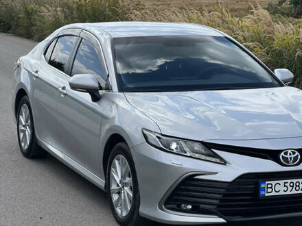 Серый Тойота Камри, объемом двигателя 2.49 л и пробегом 53 тыс. км за 27500 $, фото 1 на Automoto.ua