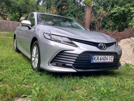 Сірий Тойота Камрі, об'ємом двигуна 2.49 л та пробігом 26 тис. км за 31000 $, фото 1 на Automoto.ua