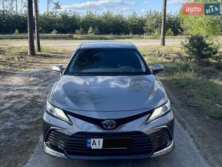 Тойота Камри 2023 в Киеве на Automoto.ua Серый Тойота Камри, объемом двигателя 2.49 л и пробегом 42 тыс. км за 37200 $, фото 1 на Automoto.ua
