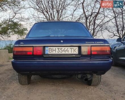 Синий Тойота Камри, объемом двигателя 2 л и пробегом 380 тыс. км за 1800 $, фото 4 на Automoto.ua
