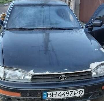 Синий Тойота Камри, объемом двигателя 2.2 л и пробегом 646 тыс. км за 1500 $, фото 1 на Automoto.ua