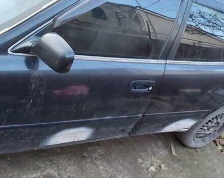 Синий Тойота Камри, объемом двигателя 2.2 л и пробегом 646 тыс. км за 1500 $, фото 2 на Automoto.ua