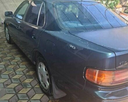 Синий Тойота Камри, объемом двигателя 3 л и пробегом 307 тыс. км за 2000 $, фото 3 на Automoto.ua