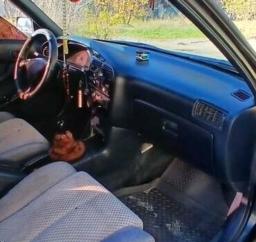 Синий Тойота Камри, объемом двигателя 2.2 л и пробегом 180 тыс. км за 2300 $, фото 11 на Automoto.ua