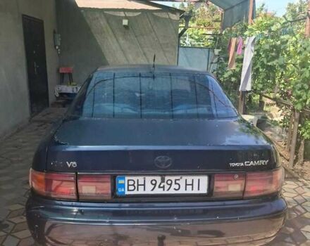 Синий Тойота Камри, объемом двигателя 3 л и пробегом 307 тыс. км за 2000 $, фото 1 на Automoto.ua
