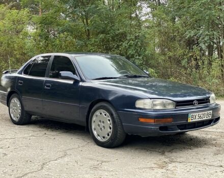 Синий Тойота Камри, объемом двигателя 2.2 л и пробегом 360 тыс. км за 2300 $, фото 1 на Automoto.ua