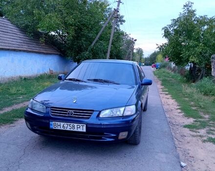 Синій Тойота Камрі, об'ємом двигуна 3 л та пробігом 517 тис. км за 4000 $, фото 6 на Automoto.ua