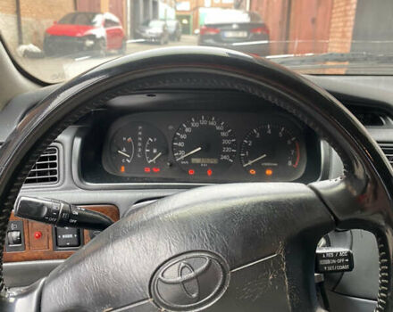 Синий Тойота Камри, объемом двигателя 3 л и пробегом 300 тыс. км за 3000 $, фото 2 на Automoto.ua
