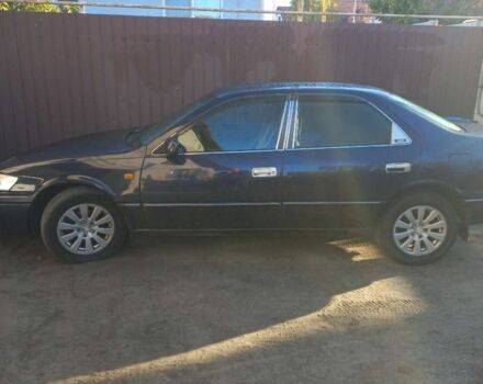 Синій Тойота Камрі, об'ємом двигуна 3 л та пробігом 390 тис. км за 2550 $, фото 4 на Automoto.ua