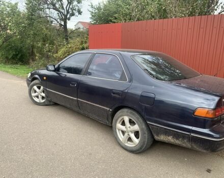 Синий Тойота Камри, объемом двигателя 2.2 л и пробегом 442 тыс. км за 2650 $, фото 4 на Automoto.ua