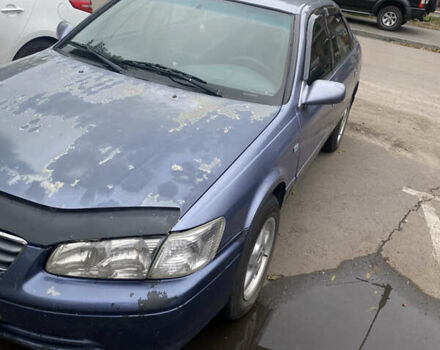 Синий Тойота Камри, объемом двигателя 2.2 л и пробегом 300 тыс. км за 2700 $, фото 2 на Automoto.ua