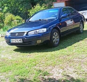 Синий Тойота Камри, объемом двигателя 2.16 л и пробегом 366 тыс. км за 4100 $, фото 11 на Automoto.ua