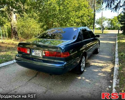 Тойота Камри 2000 в Одессе на Automoto.ua Синий Тойота Камри, объемом двигателя 2.2 л и пробегом 327 тыс. км за 3500 $, фото 3 на Automoto.ua