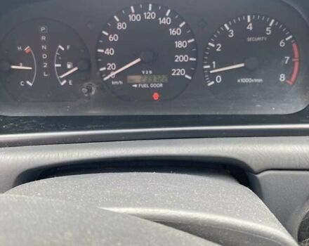 Синій Тойота Камрі, об'ємом двигуна 2.2 л та пробігом 239 тис. км за 4000 $, фото 4 на Automoto.ua