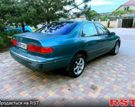 Синий Тойота Камри, объемом двигателя 2.2 л и пробегом 326 тыс. км за 3400 $, фото 3 на Automoto.ua