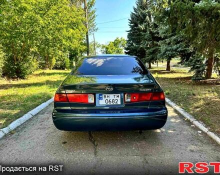 Тойота Камри 2000 в Одессе на Automoto.ua Синий Тойота Камри, объемом двигателя 2.2 л и пробегом 327 тыс. км за 3500 $, фото 2 на Automoto.ua