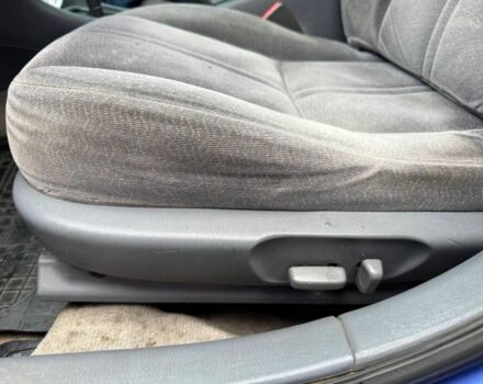 Синій Тойота Камрі, об'ємом двигуна 2.2 л та пробігом 290 тис. км за 3800 $, фото 22 на Automoto.ua