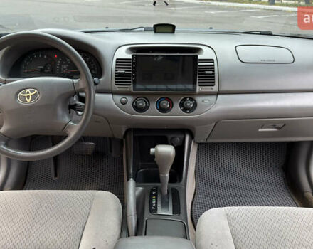 Синій Тойота Камрі, об'ємом двигуна 3 л та пробігом 415 тис. км за 5900 $, фото 5 на Automoto.ua