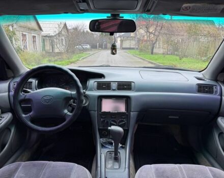 Синій Тойота Камрі, об'ємом двигуна 2.2 л та пробігом 290 тис. км за 3800 $, фото 18 на Automoto.ua