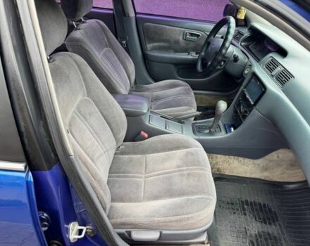 Синій Тойота Камрі, об'ємом двигуна 2.2 л та пробігом 290 тис. км за 3800 $, фото 17 на Automoto.ua