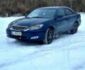 Синій Тойота Камрі, об'ємом двигуна 3 л та пробігом 300 тис. км за 4150 $, фото 1 на Automoto.ua