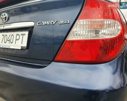 Синій Тойота Камрі, об'ємом двигуна 2.36 л та пробігом 300 тис. км за 5300 $, фото 5 на Automoto.ua