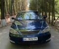 Синій Тойота Камрі, об'ємом двигуна 3 л та пробігом 190 тис. км за 4094 $, фото 2 на Automoto.ua
