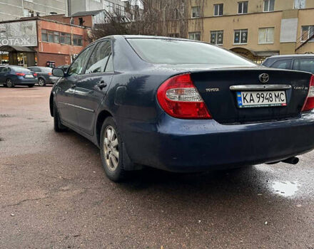 Синий Тойота Камри, объемом двигателя 2.4 л и пробегом 233 тыс. км за 5200 $, фото 3 на Automoto.ua