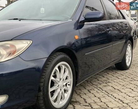 Синій Тойота Камрі, об'ємом двигуна 3 л та пробігом 265 тис. км за 7200 $, фото 2 на Automoto.ua