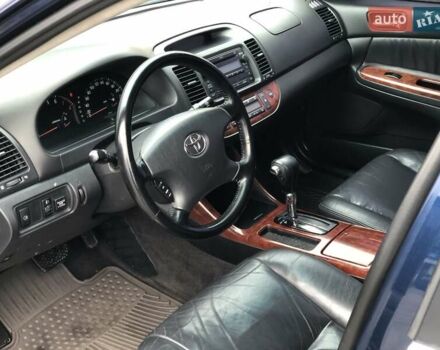 Синій Тойота Камрі, об'ємом двигуна 3 л та пробігом 265 тис. км за 7200 $, фото 55 на Automoto.ua