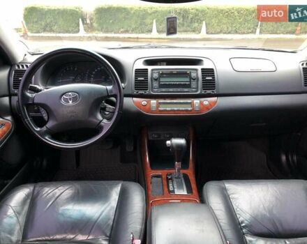 Синій Тойота Камрі, об'ємом двигуна 3 л та пробігом 265 тис. км за 7200 $, фото 50 на Automoto.ua