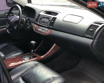 Синій Тойота Камрі, об'ємом двигуна 3 л та пробігом 265 тис. км за 7200 $, фото 60 на Automoto.ua