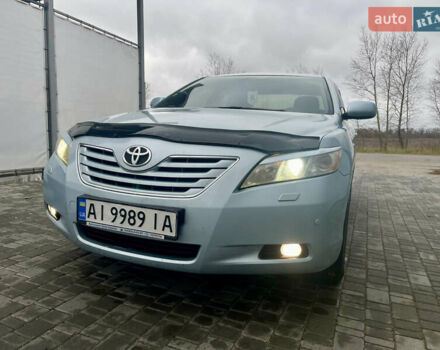 Синий Тойота Камри, объемом двигателя 3.46 л и пробегом 260 тыс. км за 7900 $, фото 1 на Automoto.ua