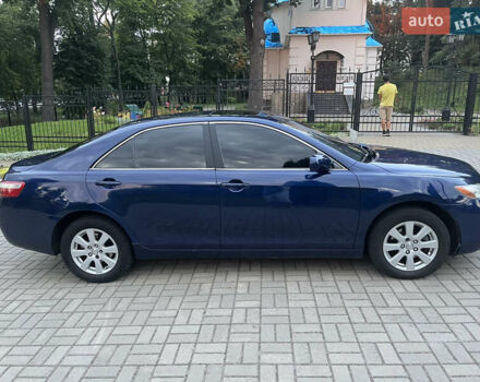 Синий Тойота Камри, объемом двигателя 2.4 л и пробегом 357 тыс. км за 6700 $, фото 3 на Automoto.ua